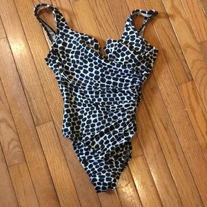 Miracle suit size 10